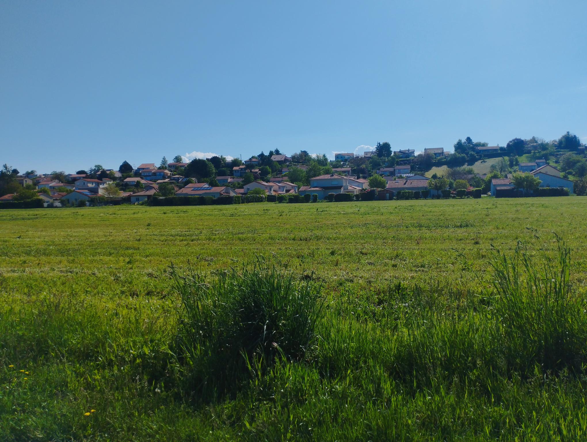 Maison + Terrain de 300 m2  à Pérignat-sur-Allier
