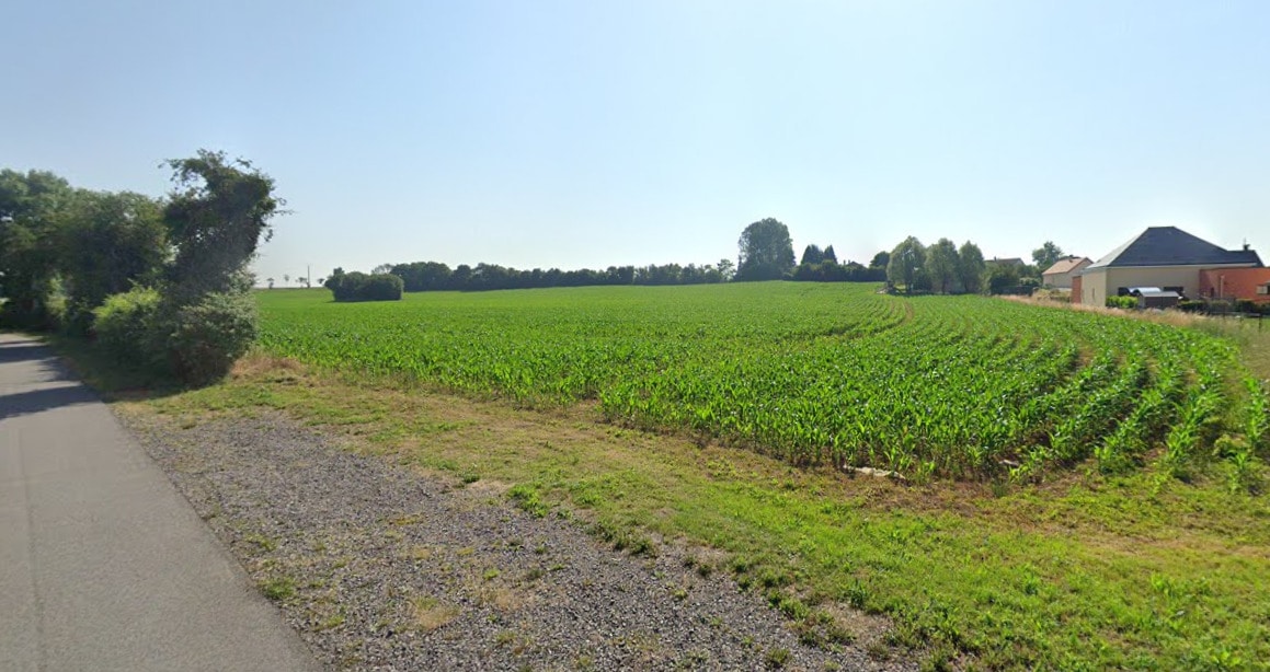 Maison + Terrain de 1 200 m2  à Vallières-les-Grandes