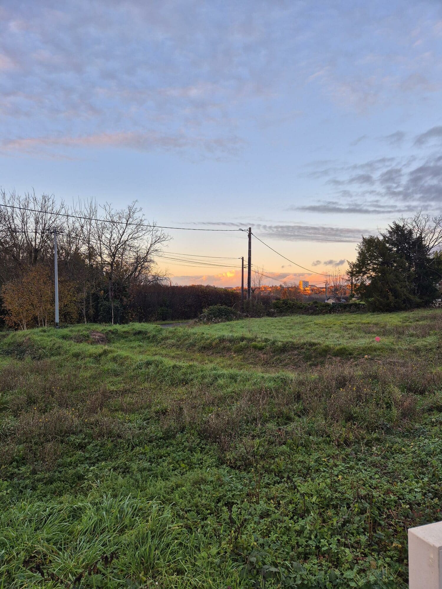 Terrain de 458m² à vendre à Angoulême (16)