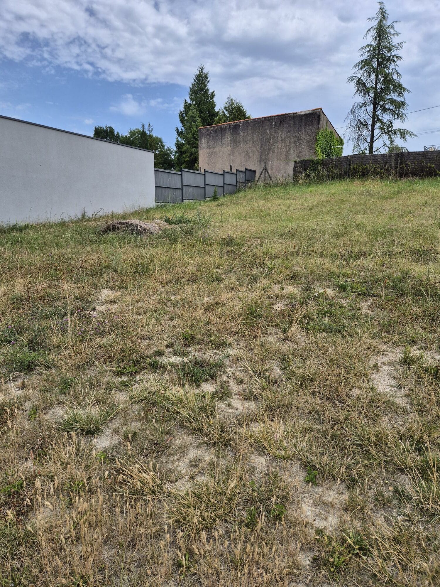 Terrain de 609m² à vendre à Fléac (16)