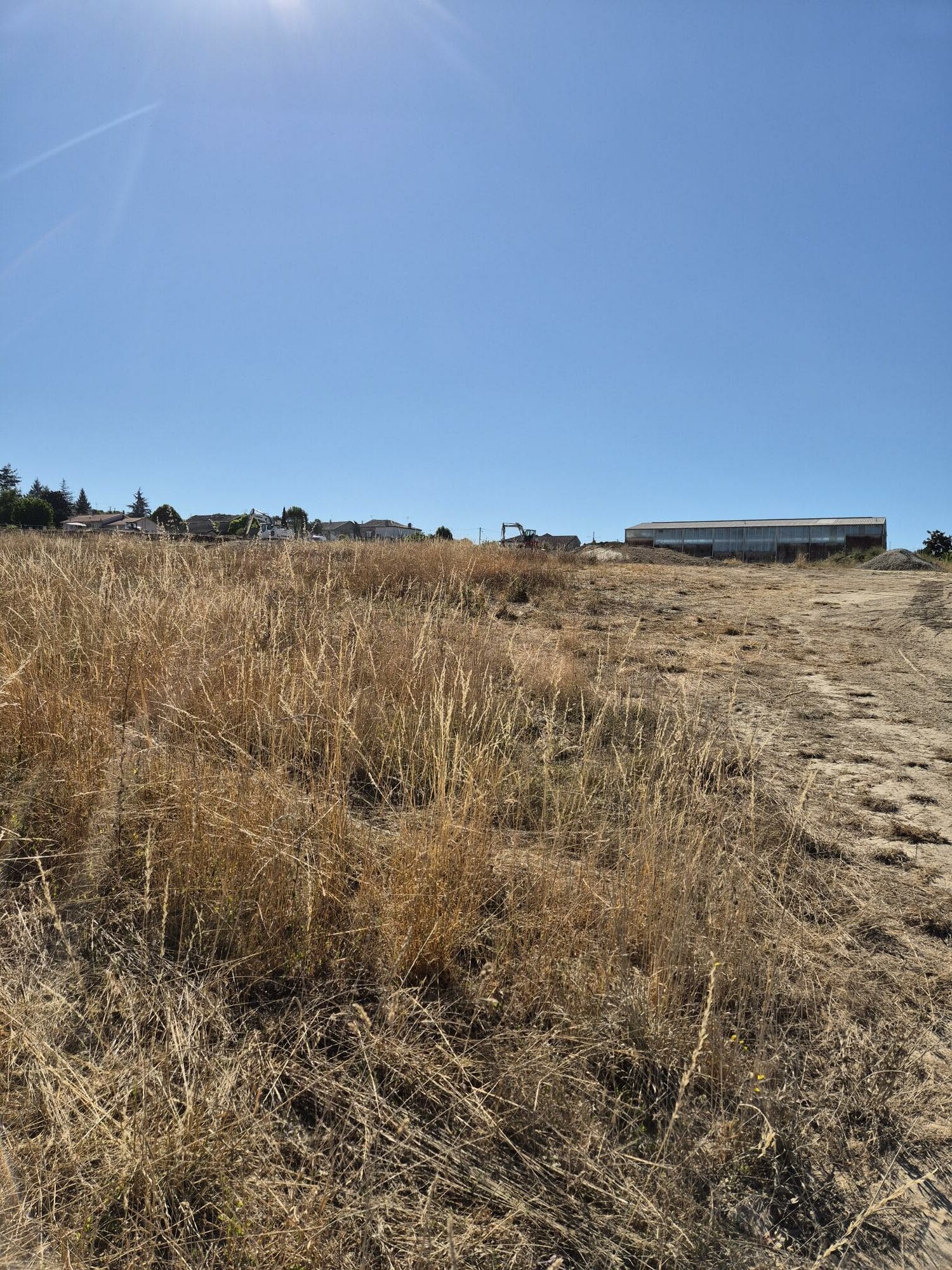 Terrain de 254m² à vendre à Touvre (16)