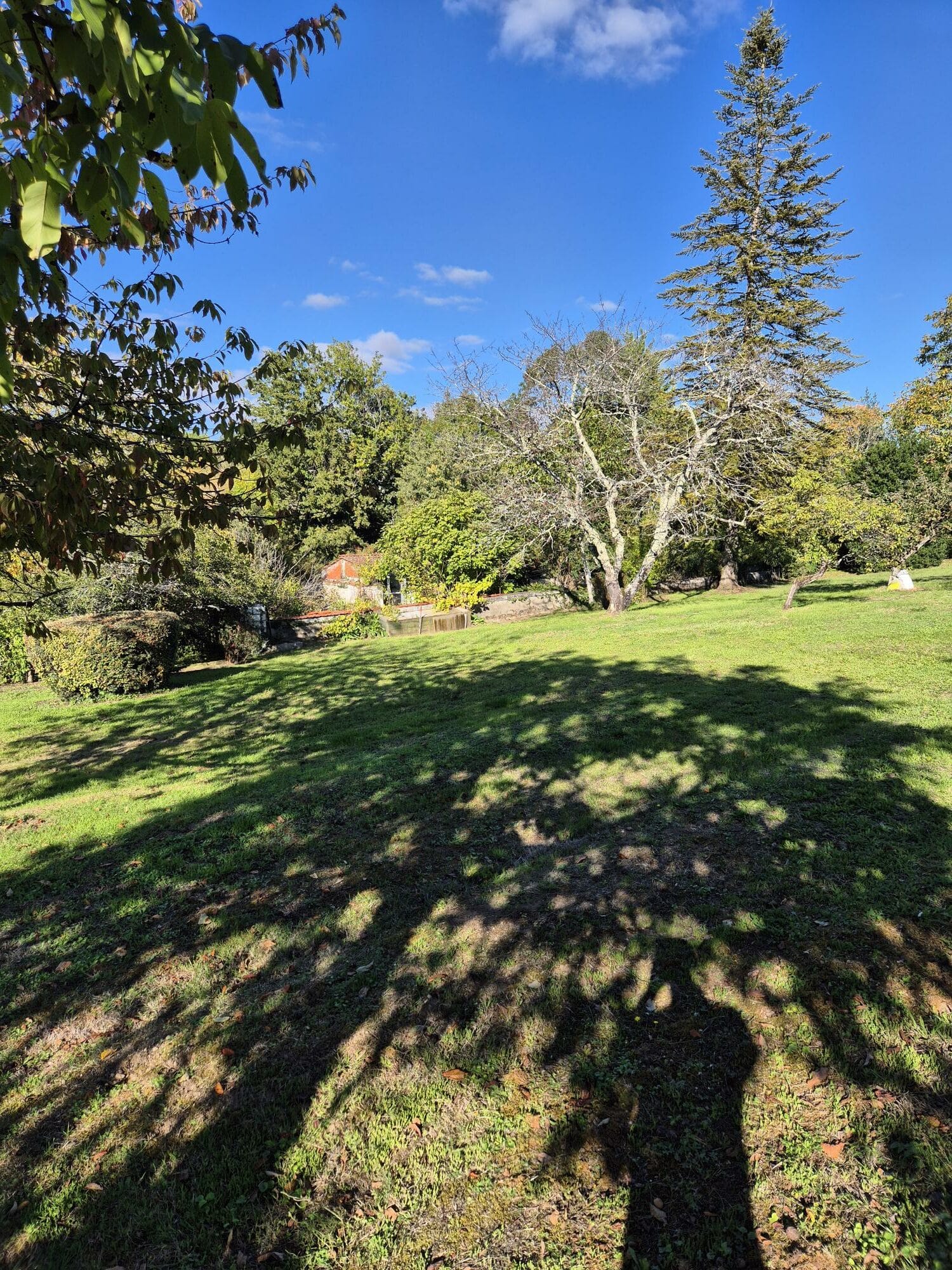 Terrain de 800m² à vendre à Mouthiers-sur-Boëme (16)
