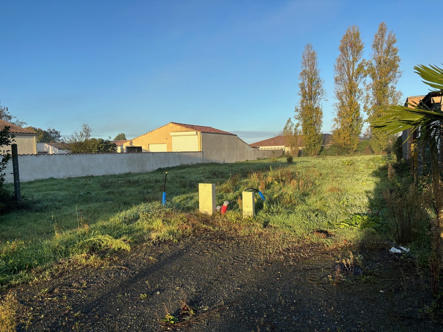 Terrain de 618m² à vendre à Saint-Laurent-de-la-Prée (17)