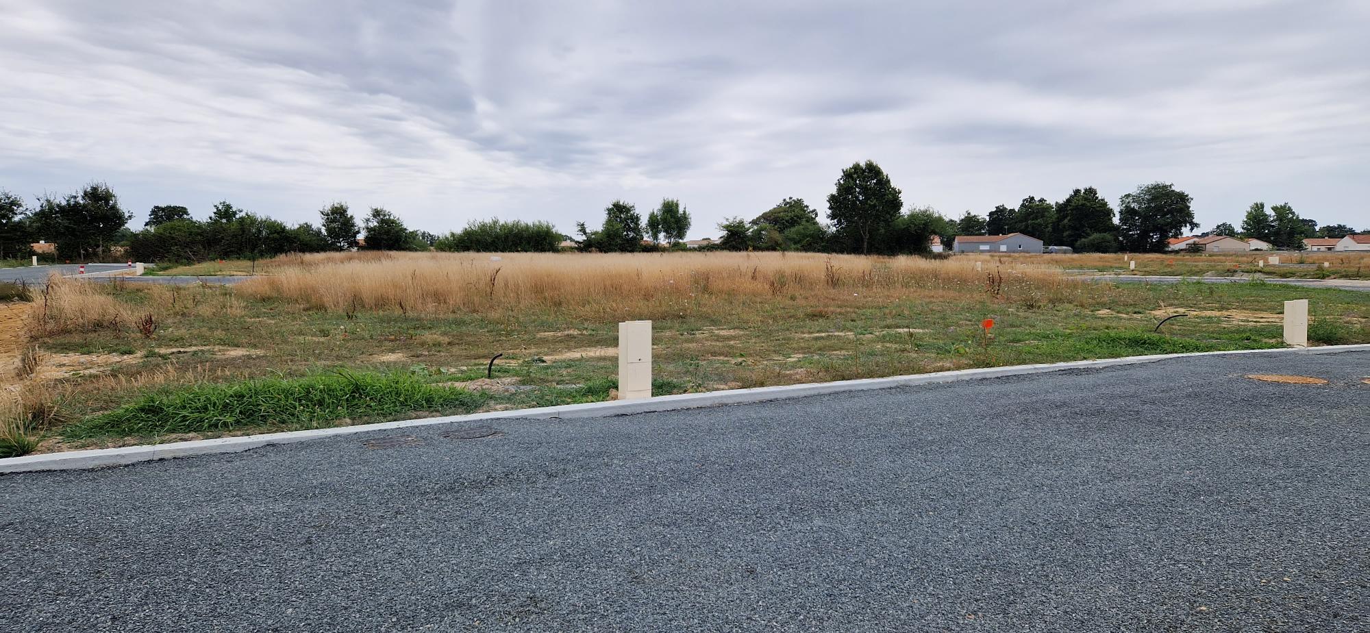 Terrain de 1 087m² à vendre à Fondettes (37)
