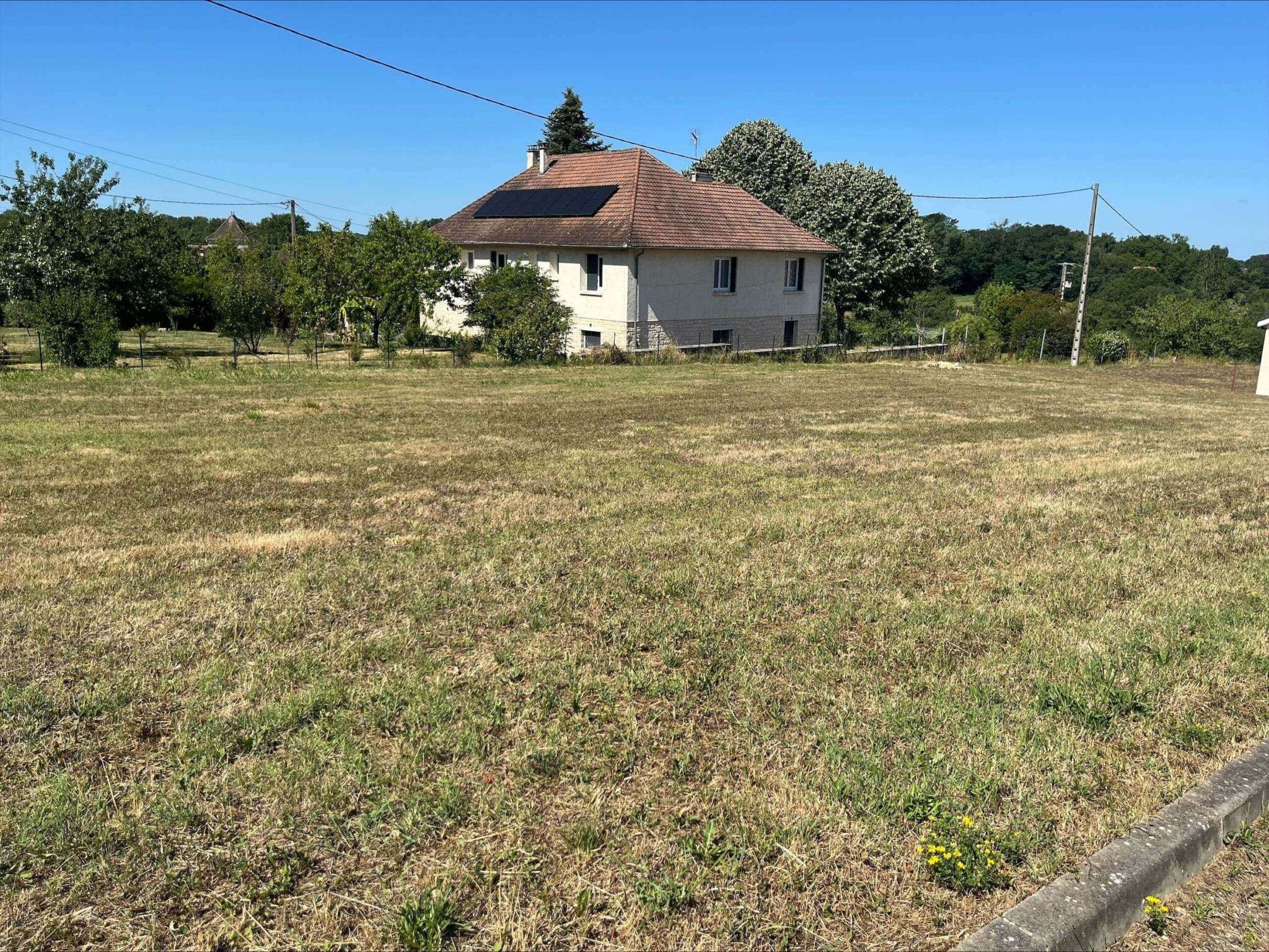 Terrain de 997m² à vendre à Payrac (46)