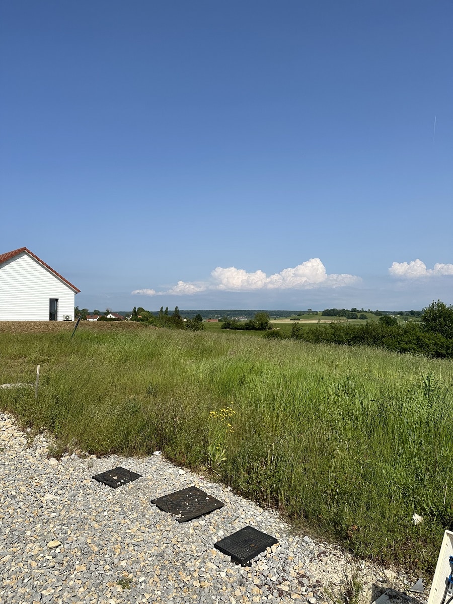 Terrain de 1 007m² à vendre à Saulx (70)