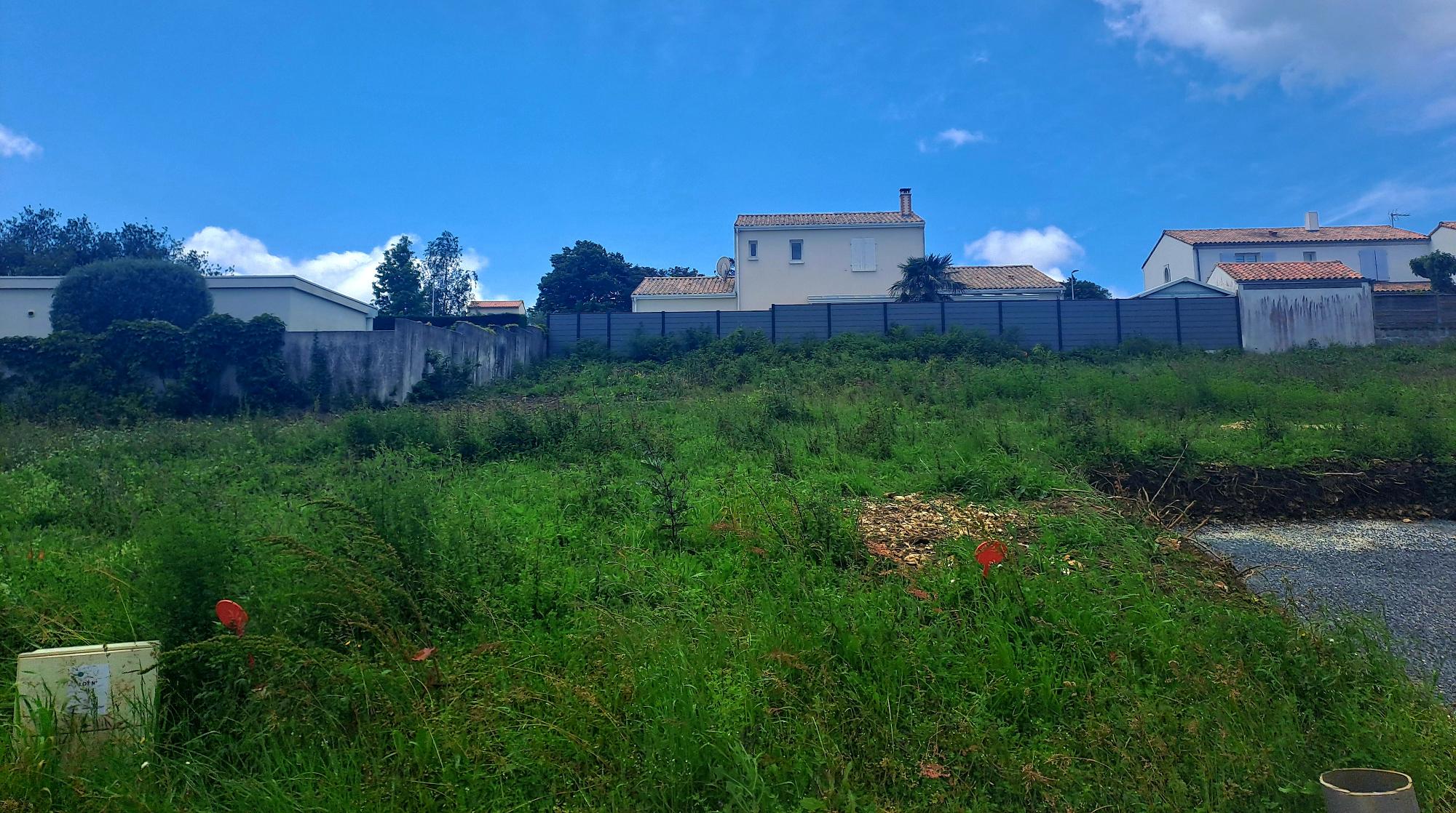 Maison + Terrain de 420 m2  à Vaux-sur-Mer