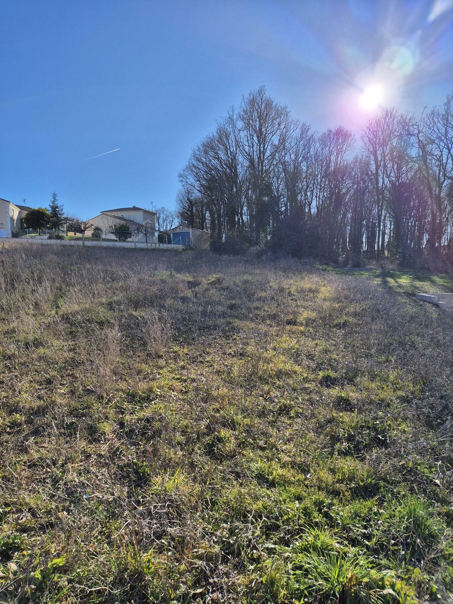 Terrain de 831m² à vendre à Puymoyen (16)