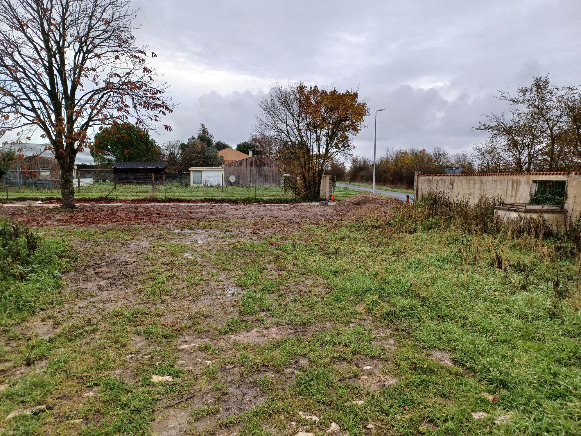 Maison + Terrain de 357 m2  à Le Gué-d’Alleré