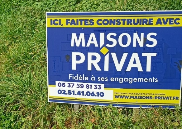 Terrain de 553m² à vendre à Mareuil-sur-Lay-Dissais (85)
