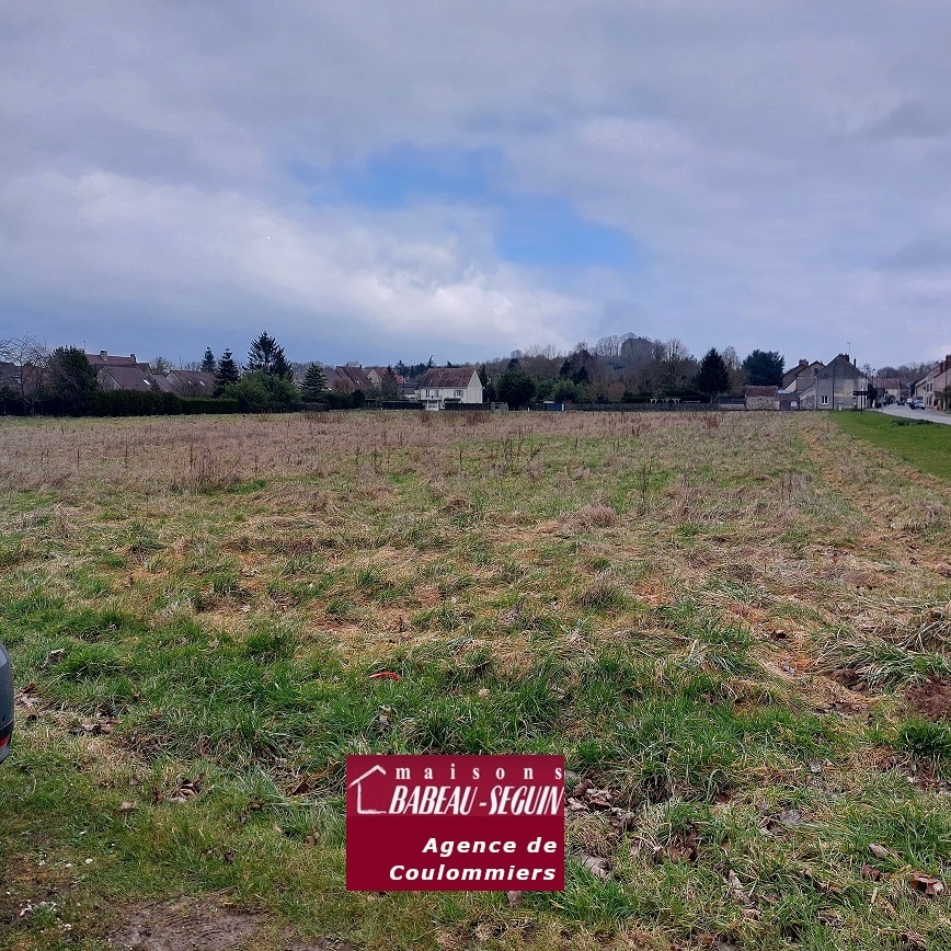 Terrain de 267m² à vendre à Doue (77)