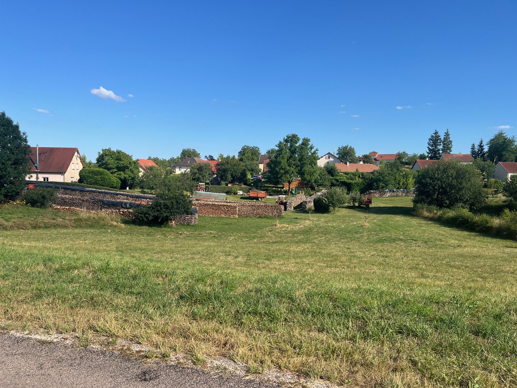 Terrain de 1 658m² à vendre à Montbozon (70)
