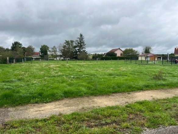 Terrain de 839m² à vendre à Aynans (70)