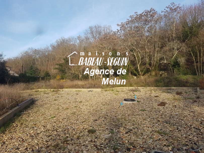 Terrain de 678m² à vendre à Boissettes (77)