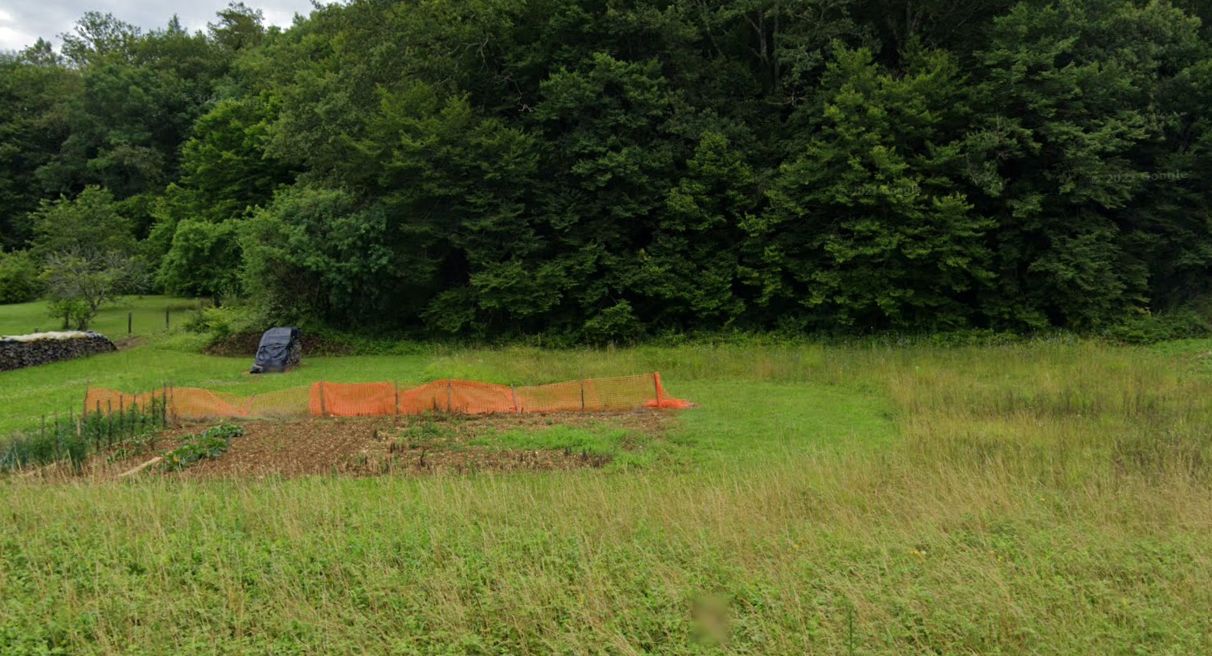 Terrain de 3 000m² à vendre à Saint-Front-la-Rivière (24)
