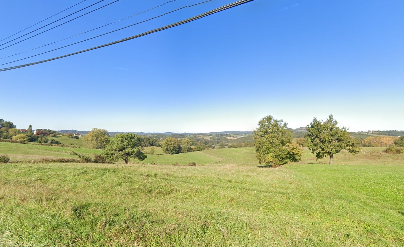 Terrain de 2 214m² à vendre à Mansac (19)
