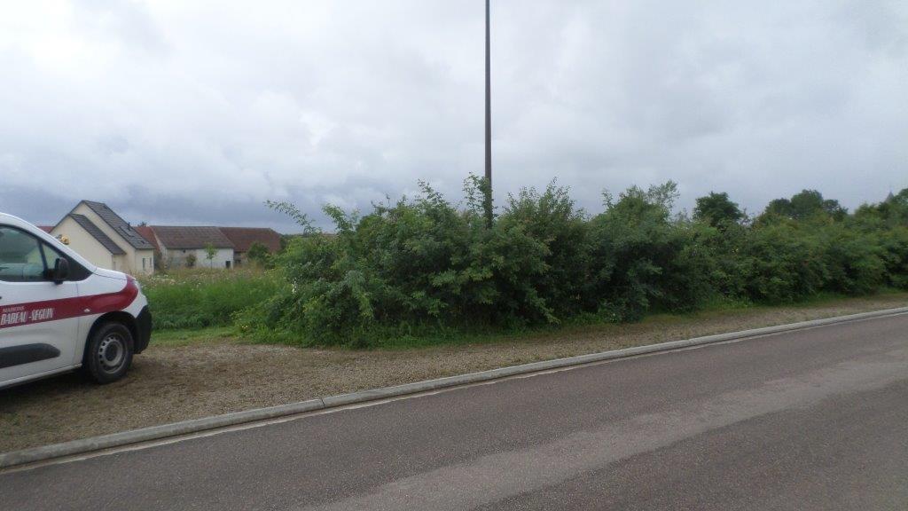 Terrain de 931m² à vendre à Champignol-lez-Mondeville (10)