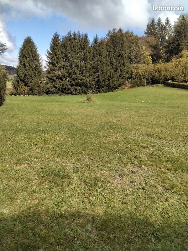 Terrain de 3 000m² à vendre à Liginiac (19)