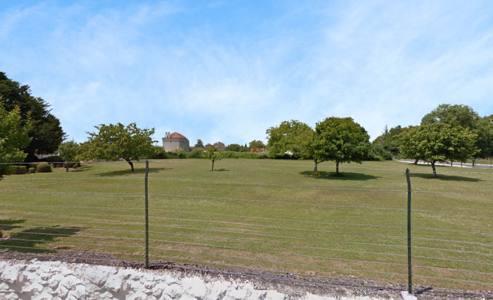 Terrain de 3 848m² à vendre à Gensac-la-Pallue (16)