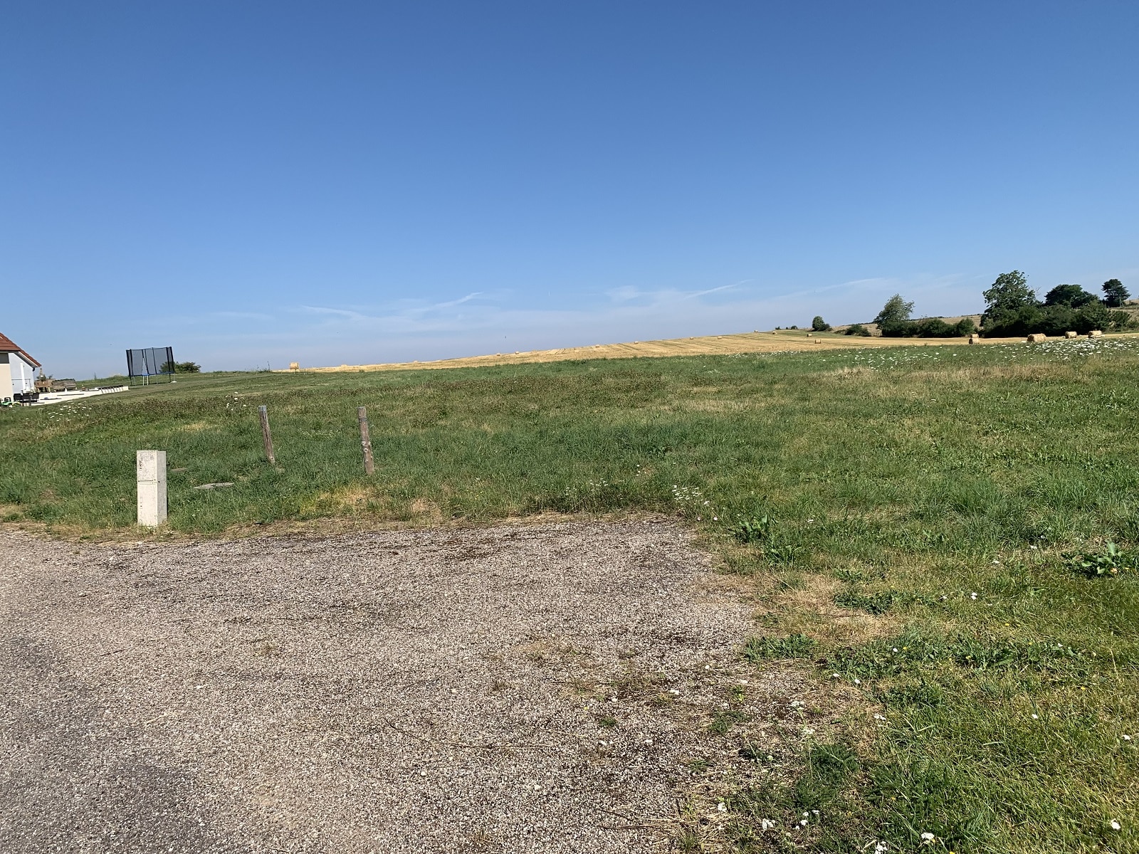 Terrain de 1 127m² à vendre à Vauconcourt-Nervezain (70)