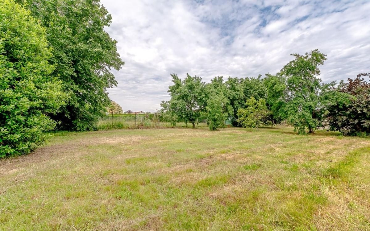 Terrain de 540m² à vendre à Le Palais-sur-Vienne (87)