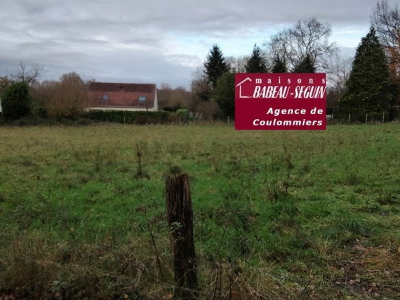 Terrain de 777m² à vendre à Vaucourtois (77)