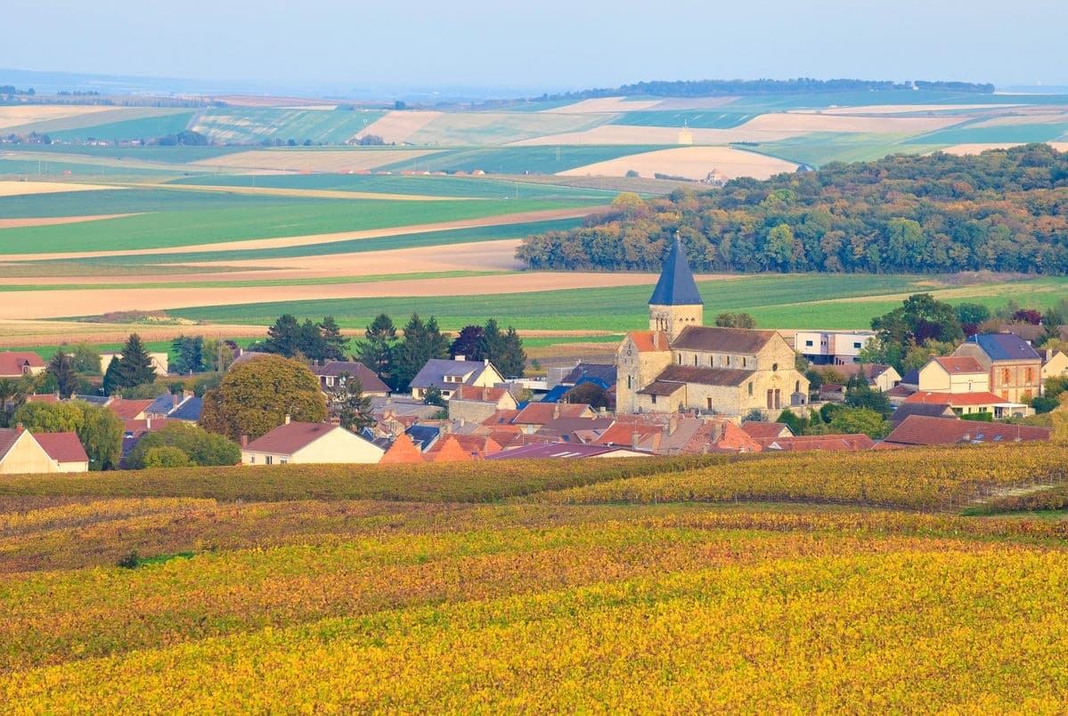 Terrain de 840m² à vendre à Arnac-Pompadour (19)