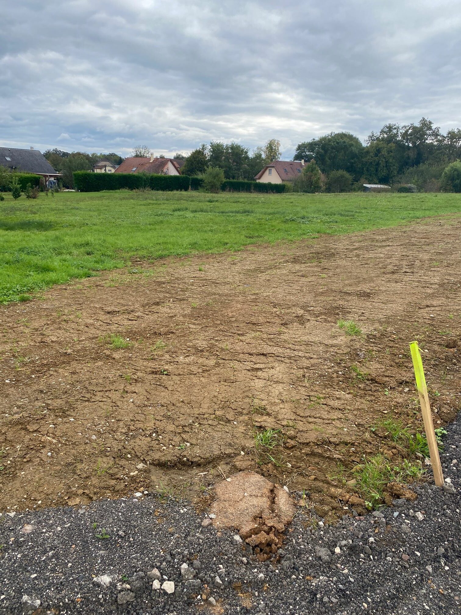Terrain de 1 291m² à vendre à Vy-lès-Lure (70)