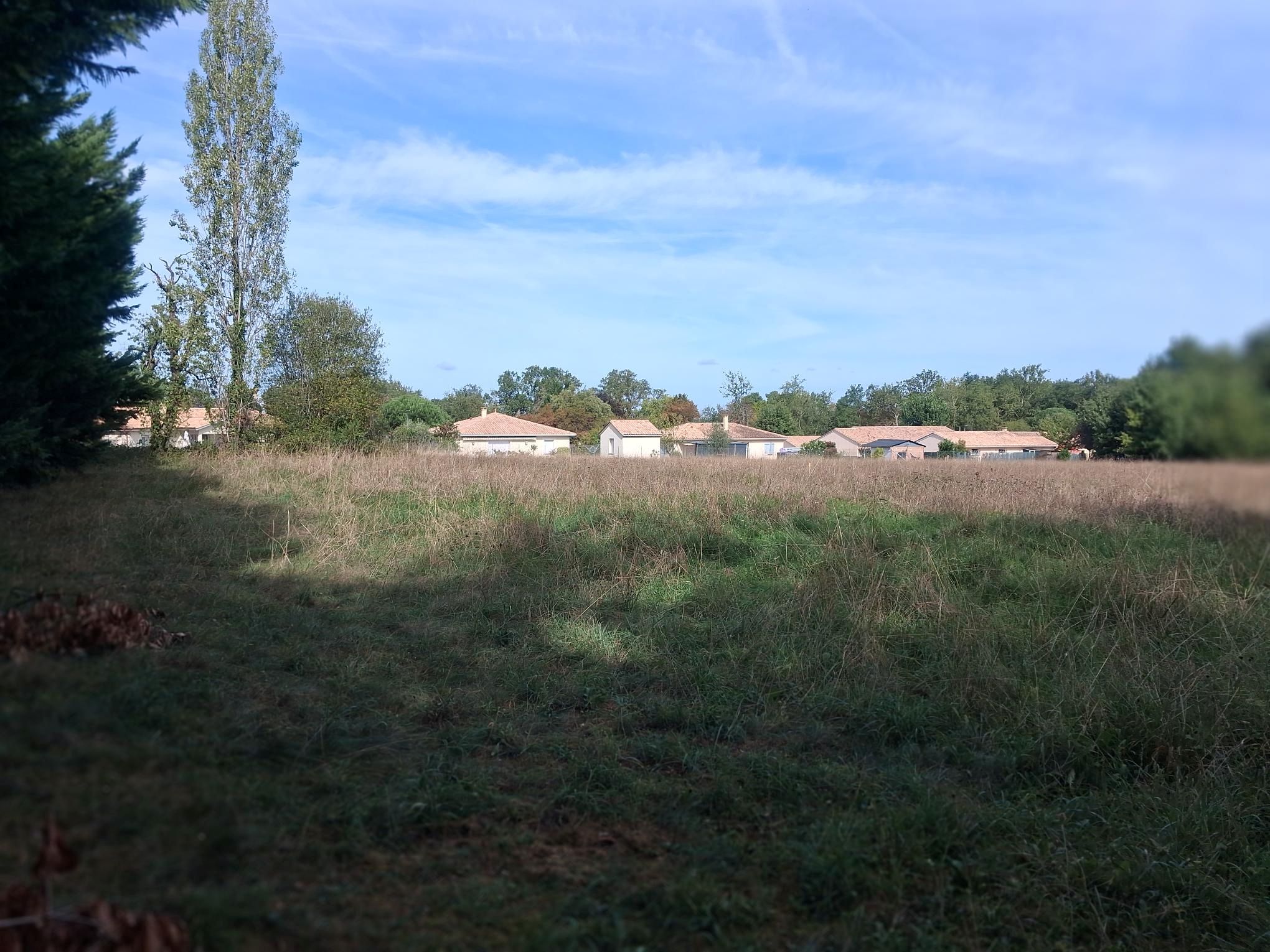 Maison + Terrain de 1 155 m2  à Boulazac