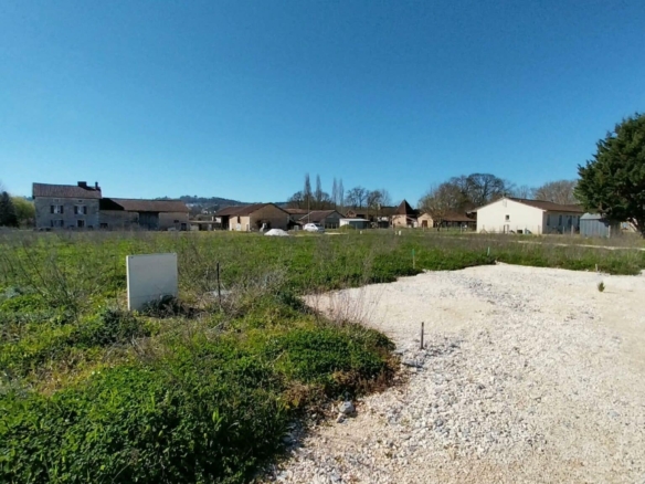 Terrain de 464m² à vendre à Trélissac (24)
