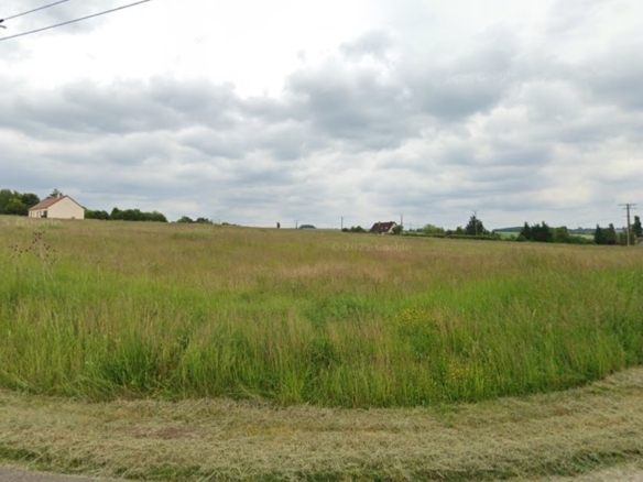 Terrain de 504m² à vendre à Chevannes (89)