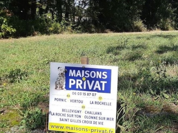 Terrain de 281m² à vendre à Dompierre-sur-Yon (85)