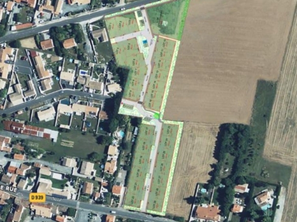 Terrain de 376m² à vendre à Forges (17)