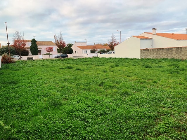 Maison + Terrain de 600 m2  à Lagord