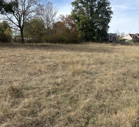 Terrain de 1 231m² à vendre à Paray-le-Monial (71)