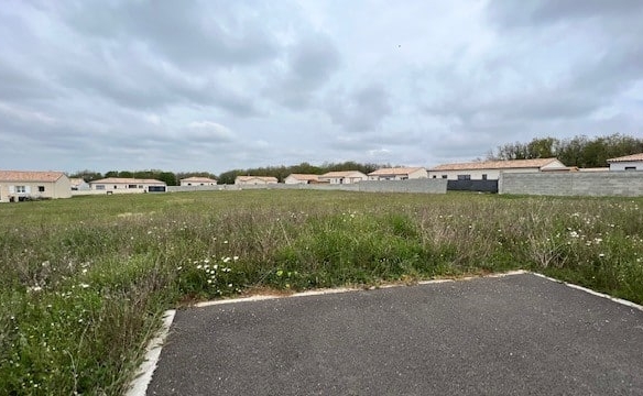 Terrain de 1 000m² à vendre à Fontette (10)