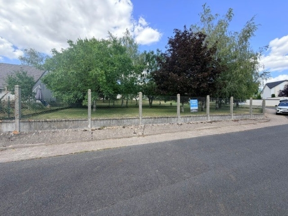Terrain de 974m² à vendre à Nevers (58)