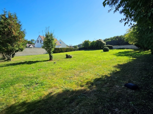 Terrain de 588m² à vendre à Assainvillers (80)