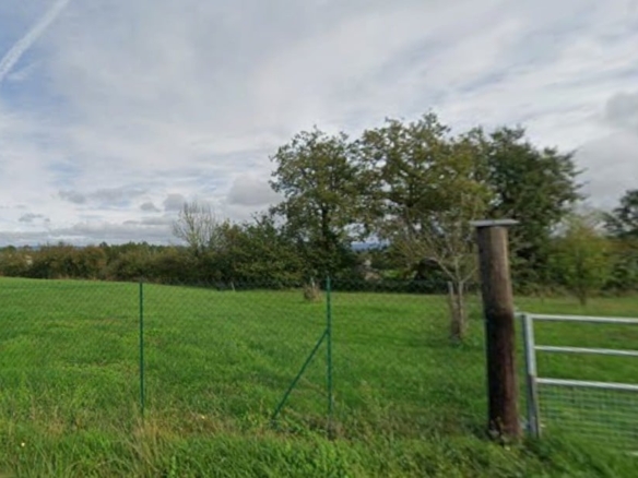 Terrain de 1 106m² à vendre à Brive-la-Gaillarde (19)