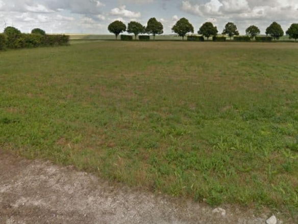 Terrain de 1 475m² à vendre à Champfleury (10)