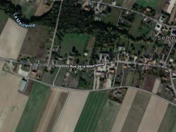 Terrain de 1 619m² à vendre à Semoine (10)