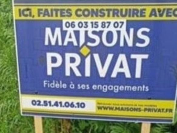 Terrain de 1 362m² à vendre à La Roche-sur-Yon (85)