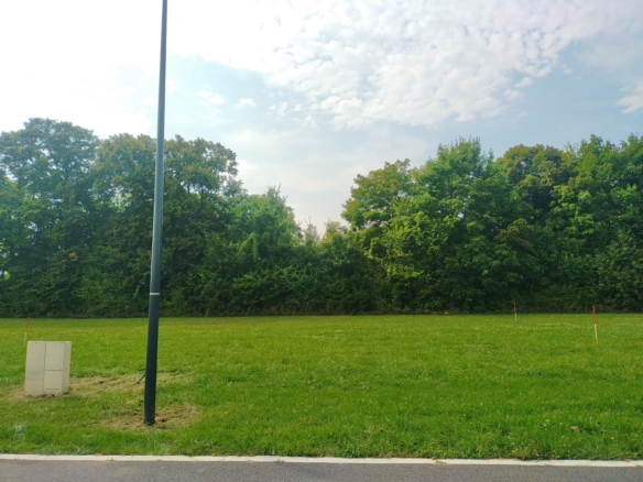 Terrain de 660m² à vendre à Mailly-le-Camp (10)