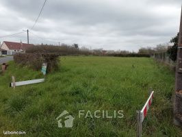 Terrain de 700m² à vendre à Mornay-sur-Allier (18)