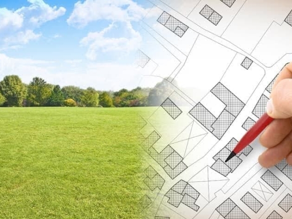 Terrain de 1 250m² à vendre à La Guerche-sur-l’Aubois (18)