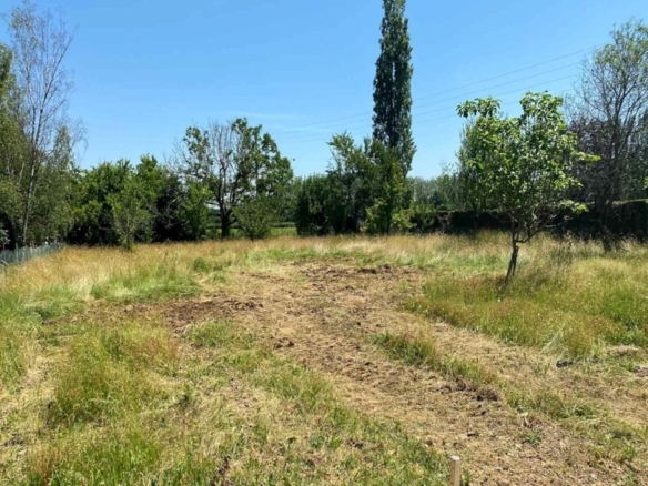 Terrain de 288m² à vendre à Varreddes (77)