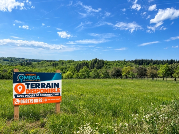 Terrain de 1 200m² à vendre à Le Roc (46)
