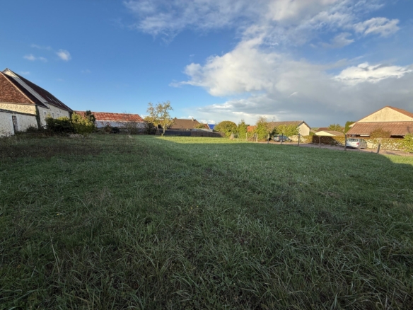 Terrain de 641m² à vendre à Auxerre (89)