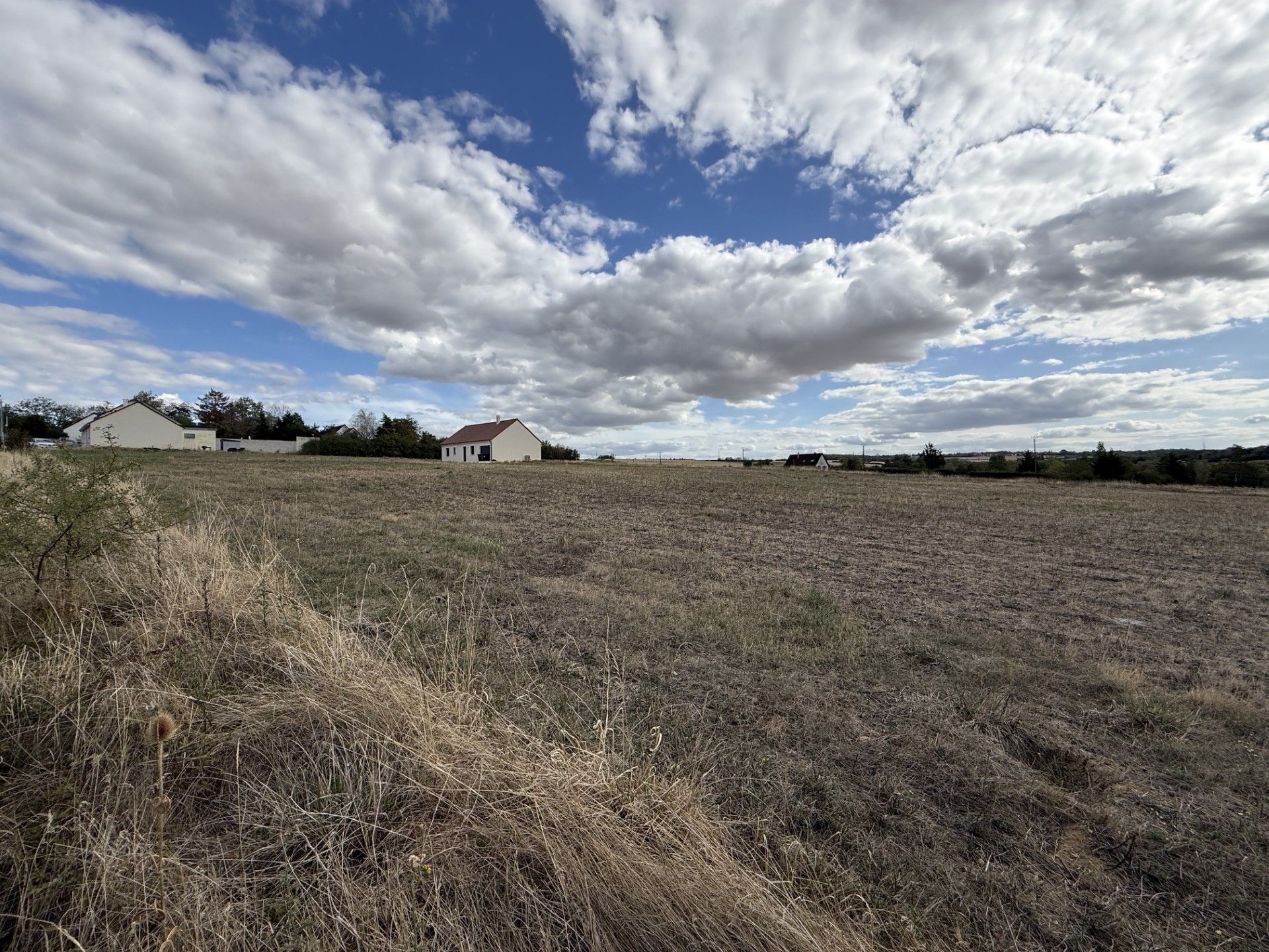 Terrain de 610m² à vendre à Chevannes (89)