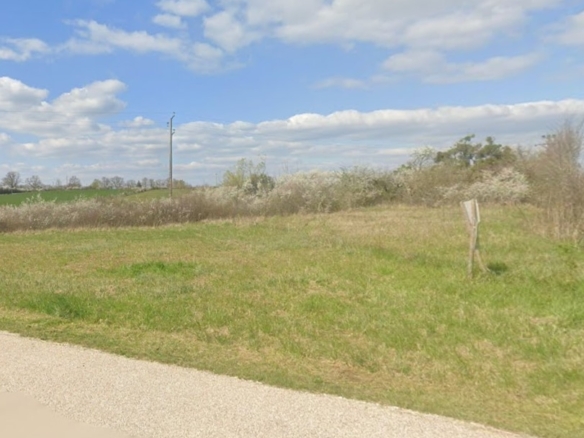 Terrain de 629m² à vendre à Ligny-le-Châtel (89)